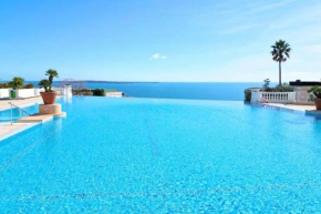 2 rooms with Pool Tennis Parking air cond